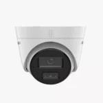 ⁦كاميرا مراقبة هيكفيجن Hikvision IP 2MP مع الإضاءة المزدوجة والميكروفون المدمج⁩ - الصورة ⁦2⁩